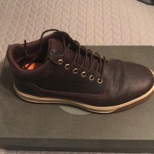 Timberland mens Hommes 8.5 only worn couple times